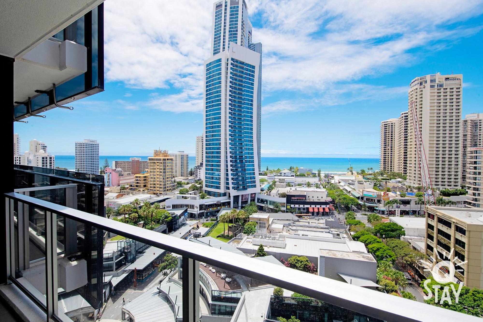 Circle On Cavill Surfers Paradise Mid Week Madness Deal - Q Stay Голд-Кост Экстерьер фото