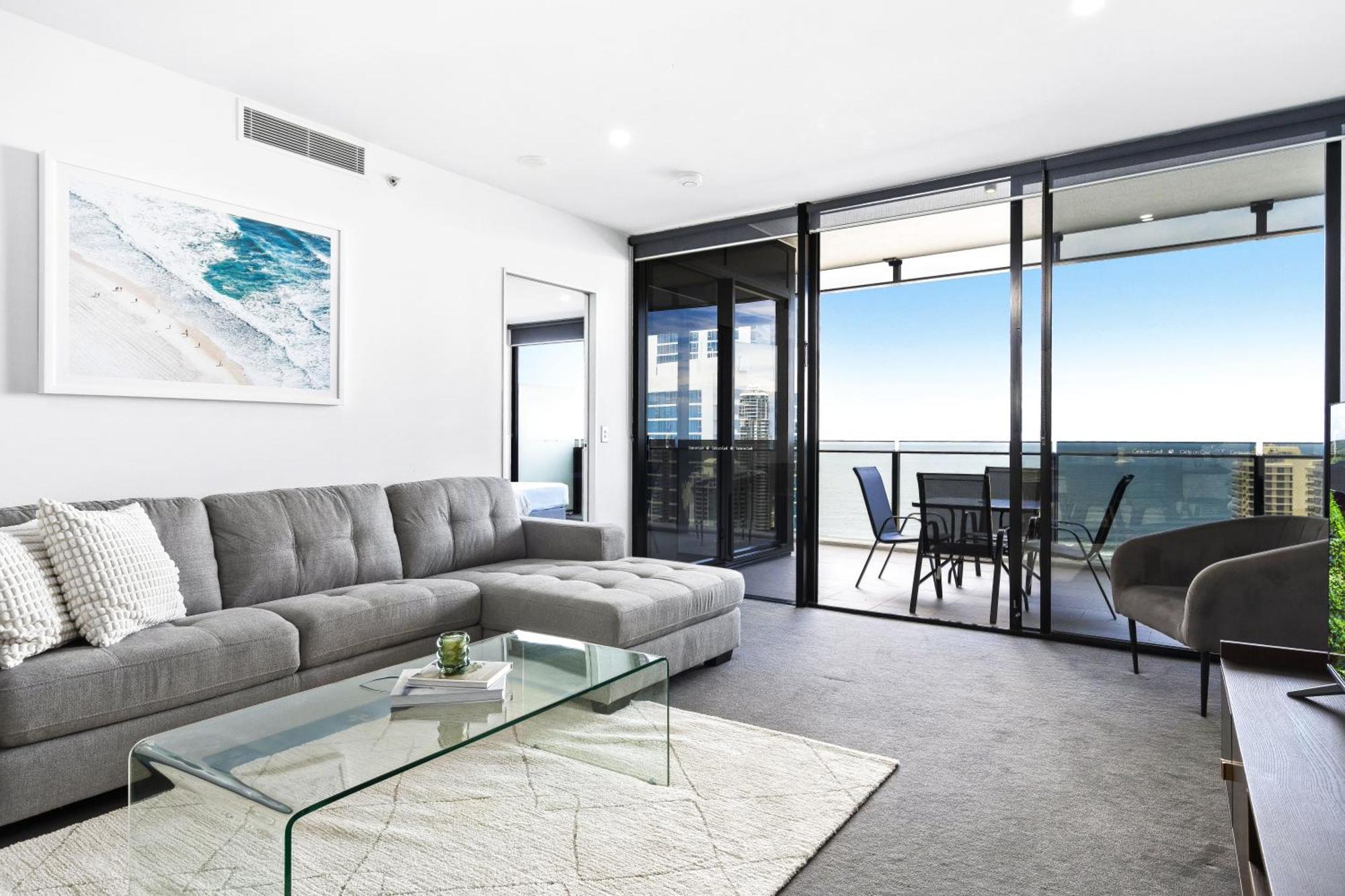 Circle On Cavill Surfers Paradise Mid Week Madness Deal - Q Stay Голд-Кост Экстерьер фото