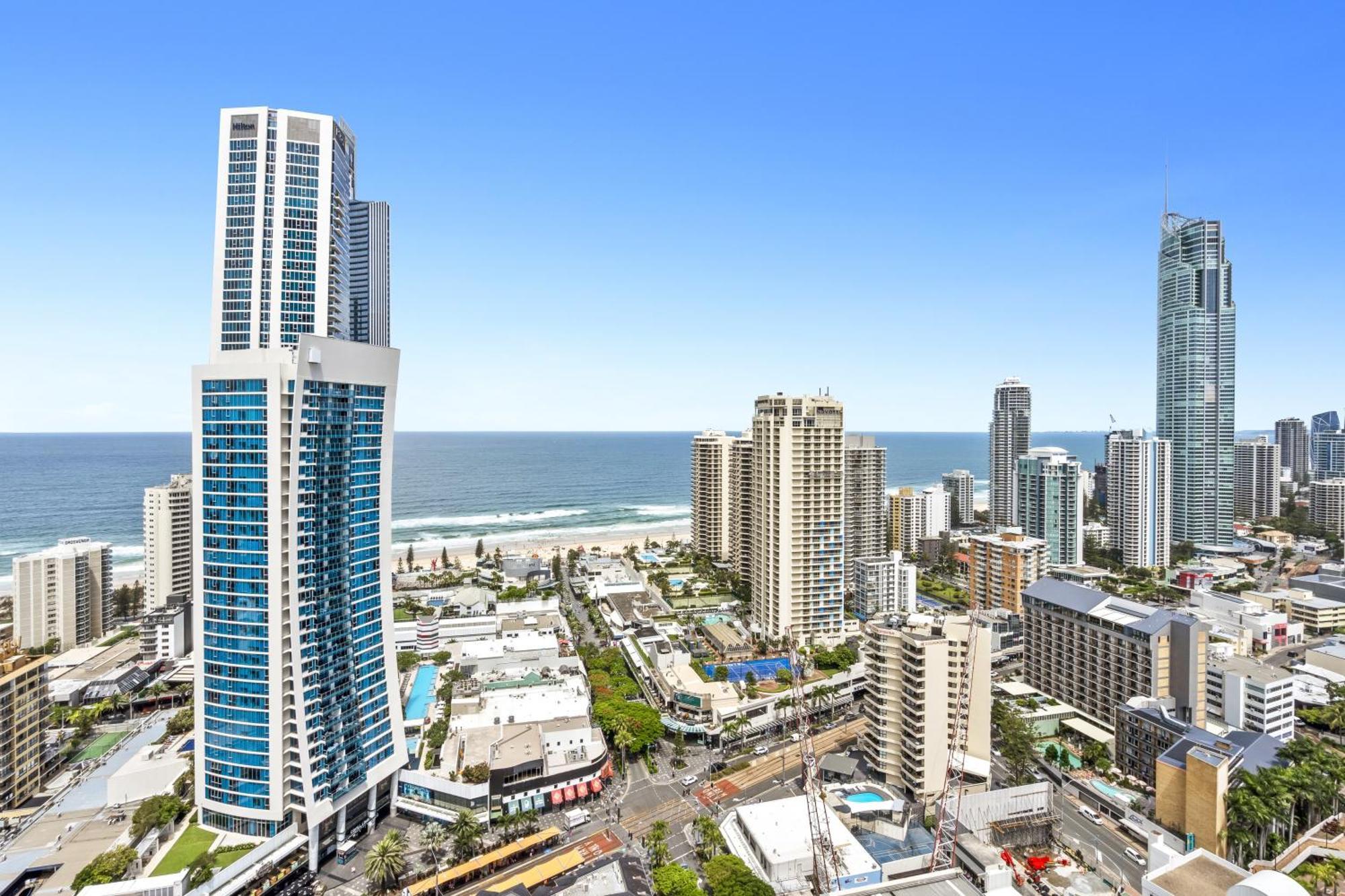 Circle On Cavill Surfers Paradise Mid Week Madness Deal - Q Stay Голд-Кост Экстерьер фото